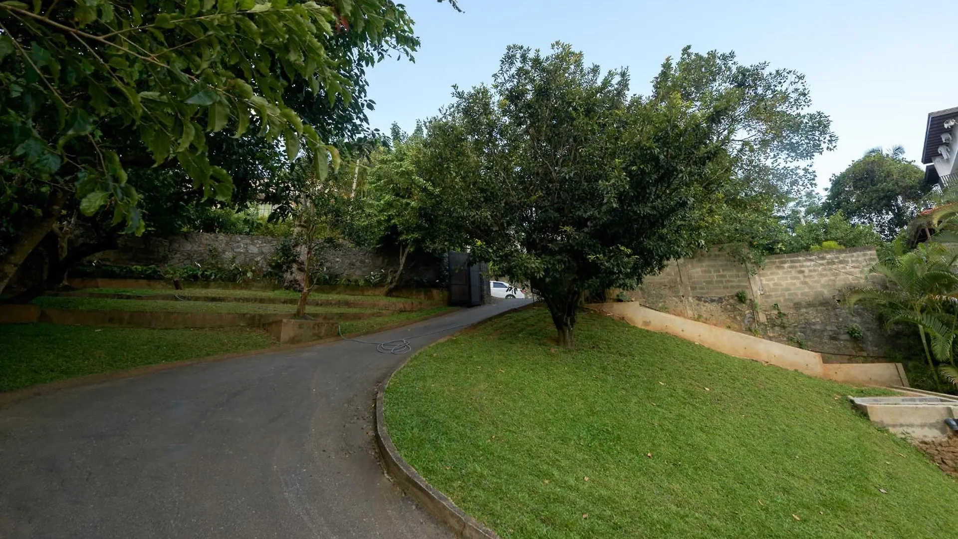 Eden Kandy Hostel